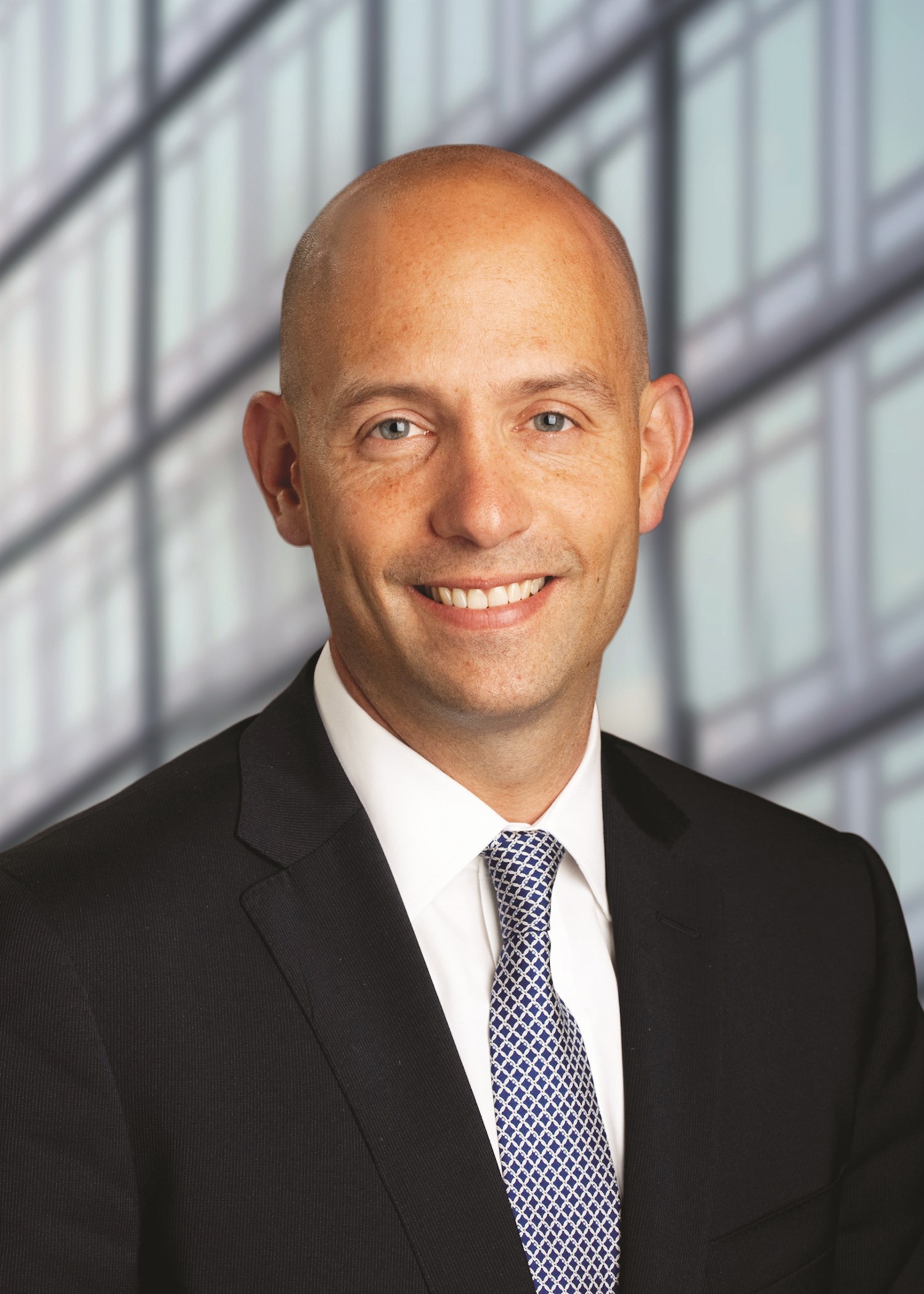 Headshot of NYRR Board of Directors member Jed Laskowitz