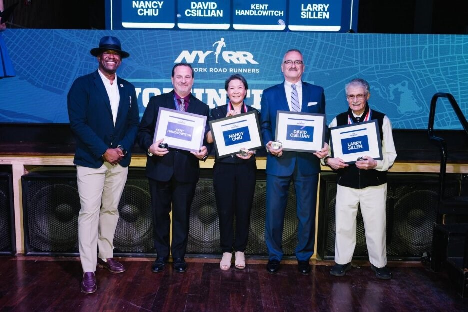 NYRR Volunteers being honored