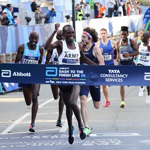 Finish of the men's race in Dash to the FInish