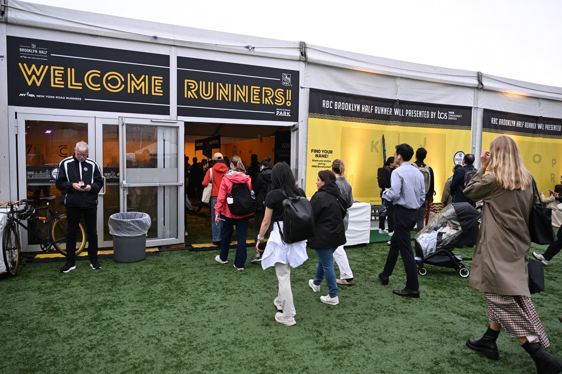 People entering the 2025 RBC Brooklyn Half Pre-Party