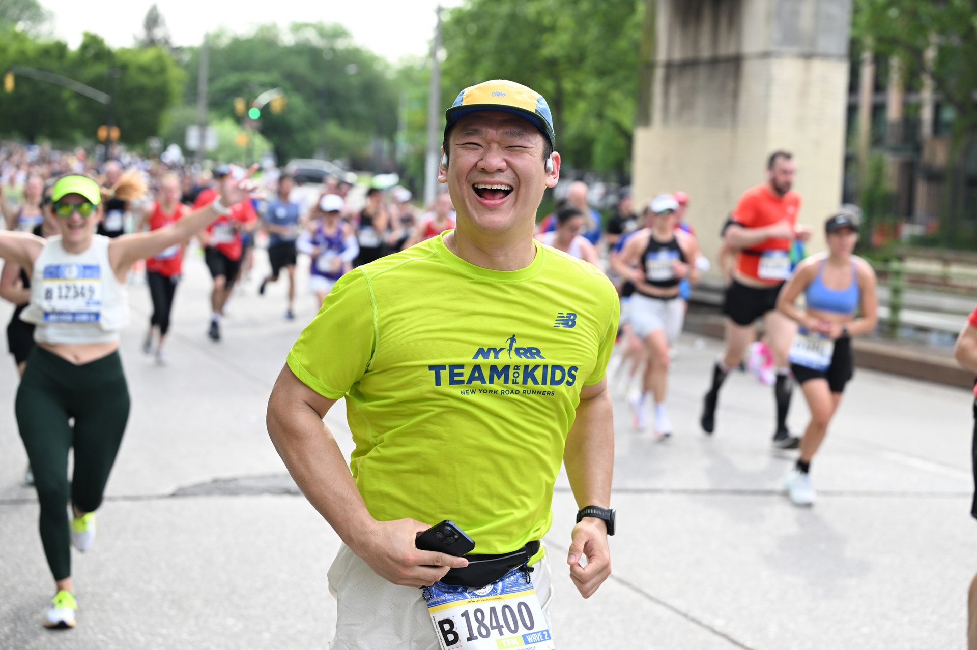 A Team for Kids runner at the RBC Brooklyn Half
