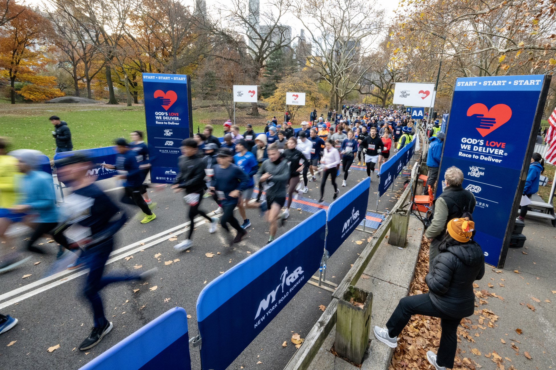 Runners at the 2025 Race to Deliver 4M to Benefit God's Love We Deliver