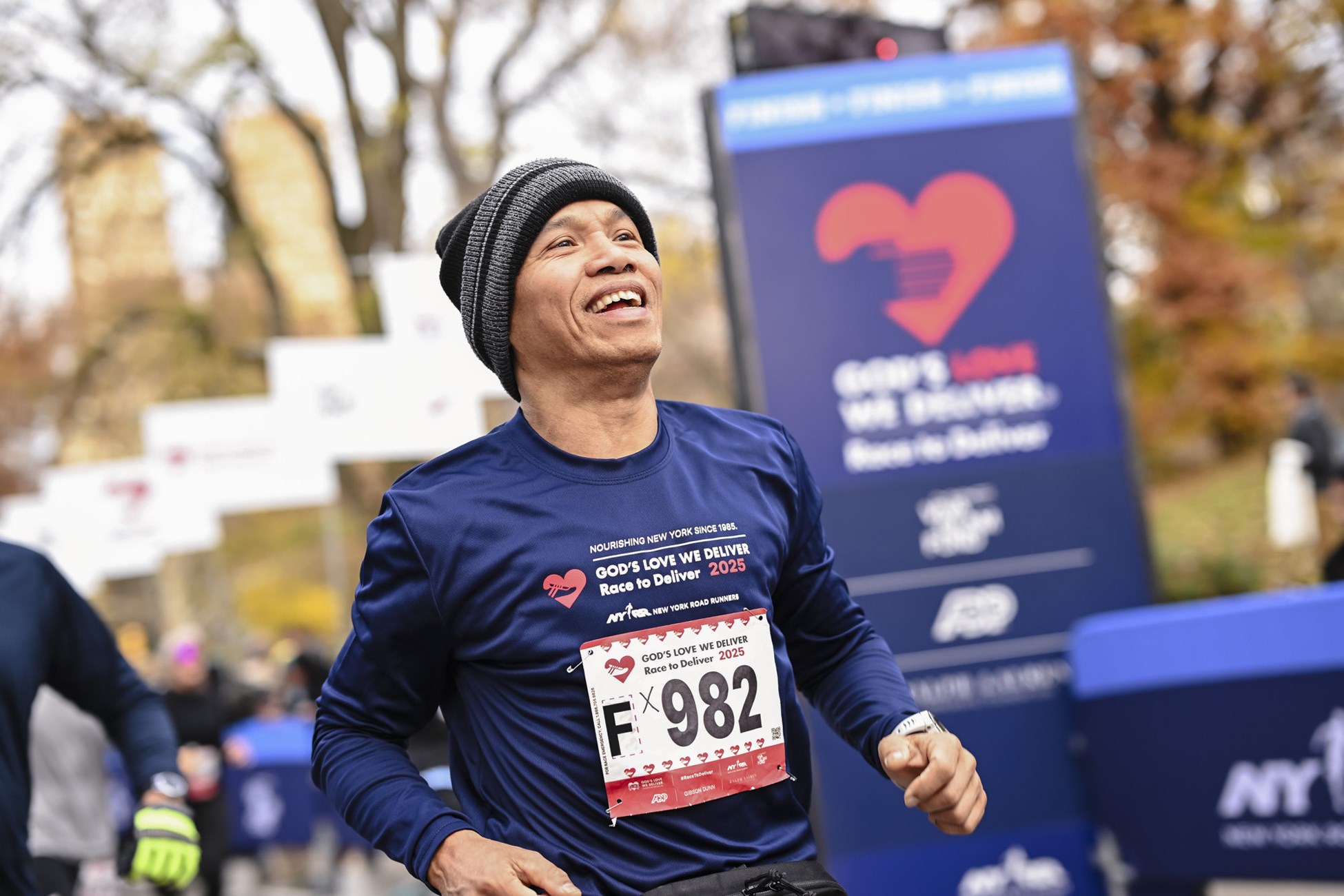 Runners at the 2025 Race to Deliver 4M to Benefit God's Love We Deliver