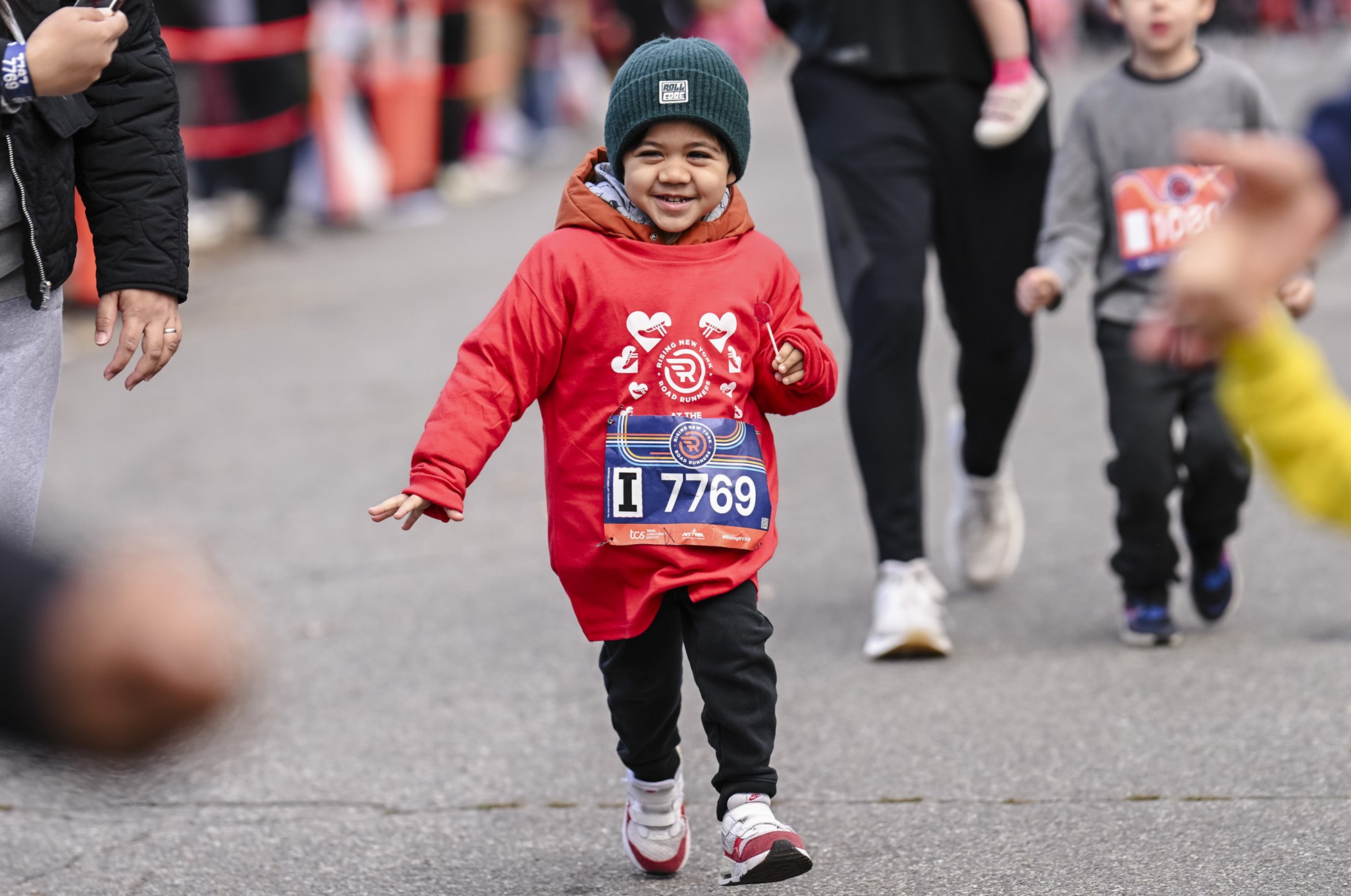 Runners at the 2025 Race to Deliver 4M to Benefit God's Love We Deliver