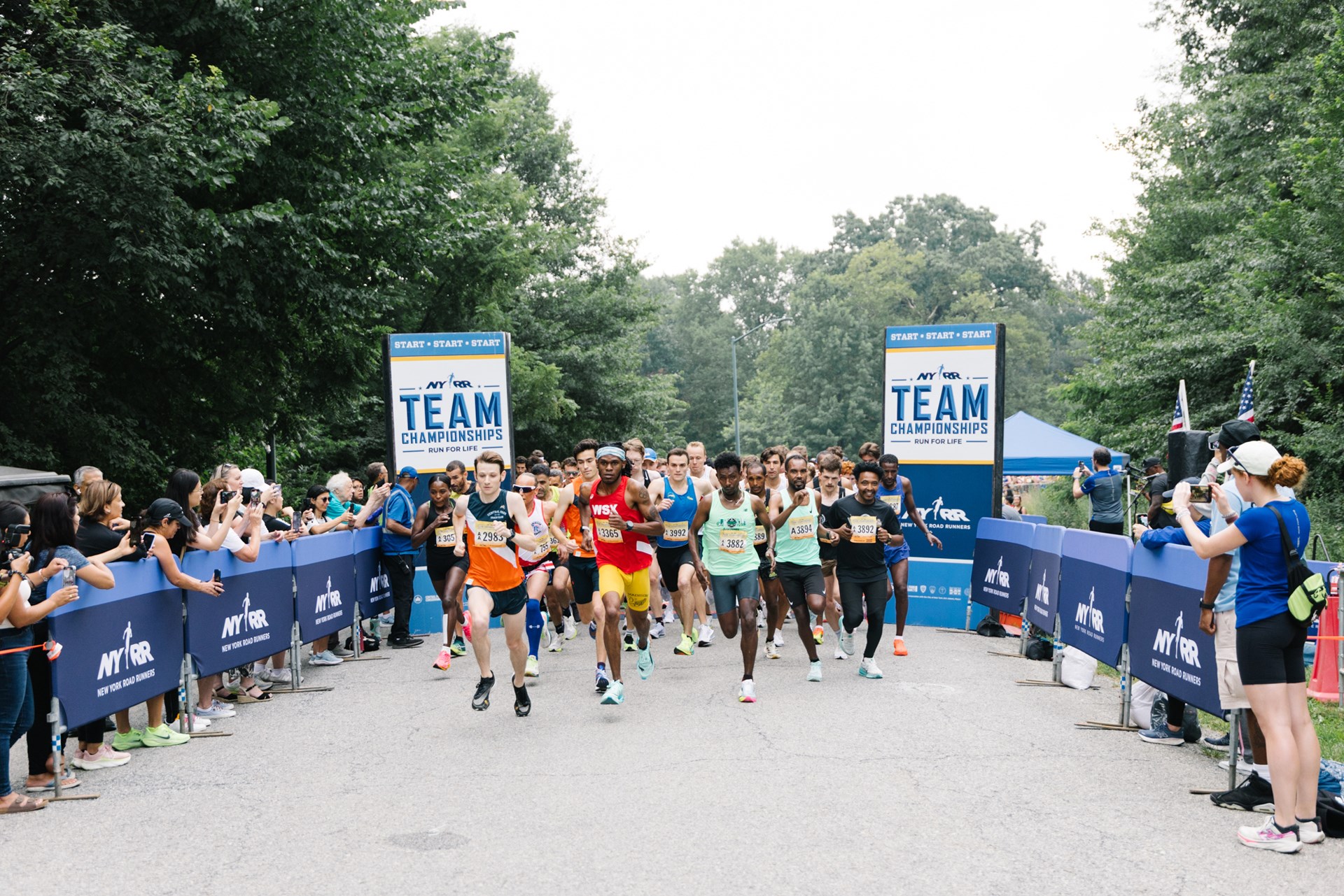 Participants starting the run