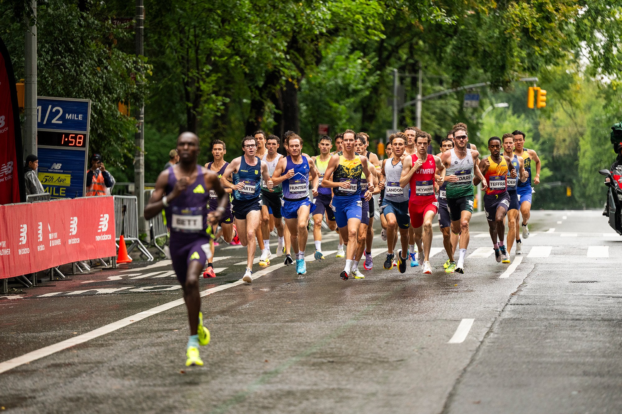 New Balance 5th Avenue Mile