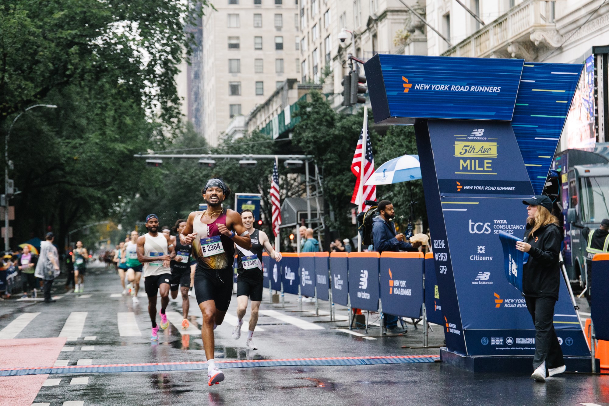 New Balance 5th Avenue Mile