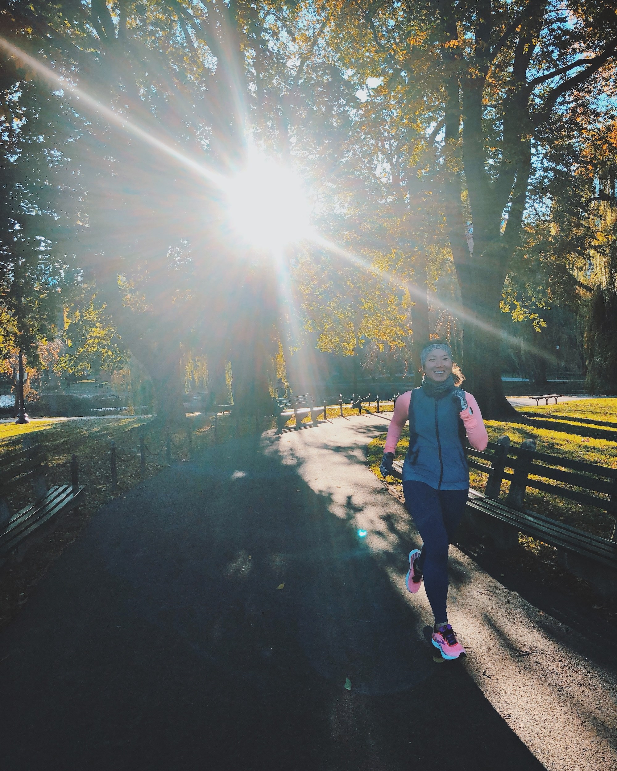 Carolyn Su running in the Boston Public Garden