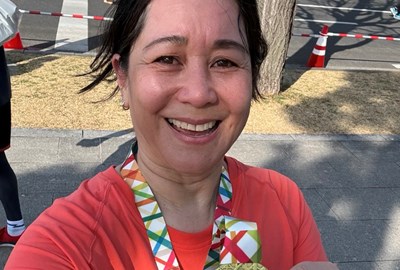 Steph Loleng with medal 2026 Tokyo Marathon