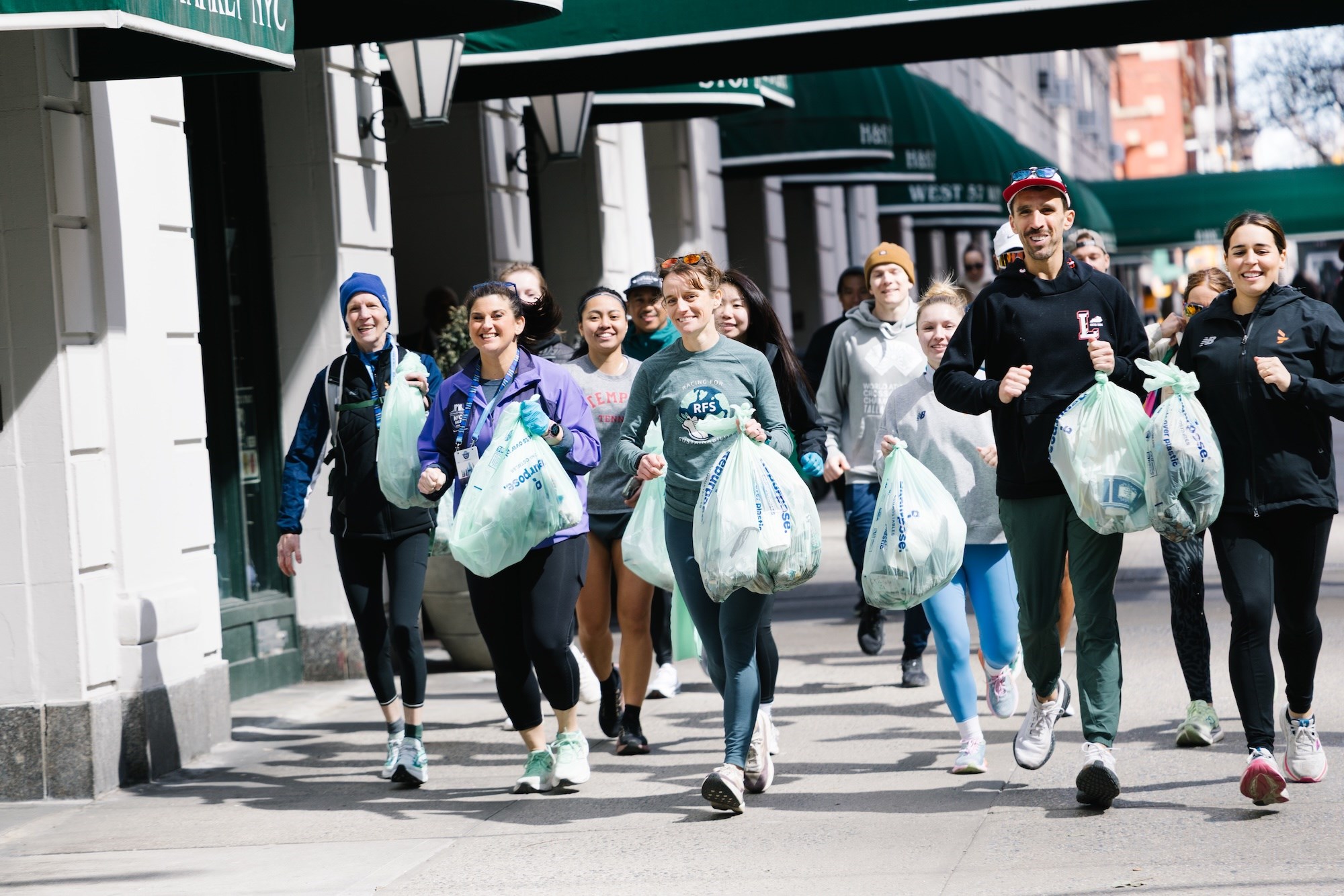 Plogging event near the NYRR RUNCENTER during United Airlines NYC Half race week.